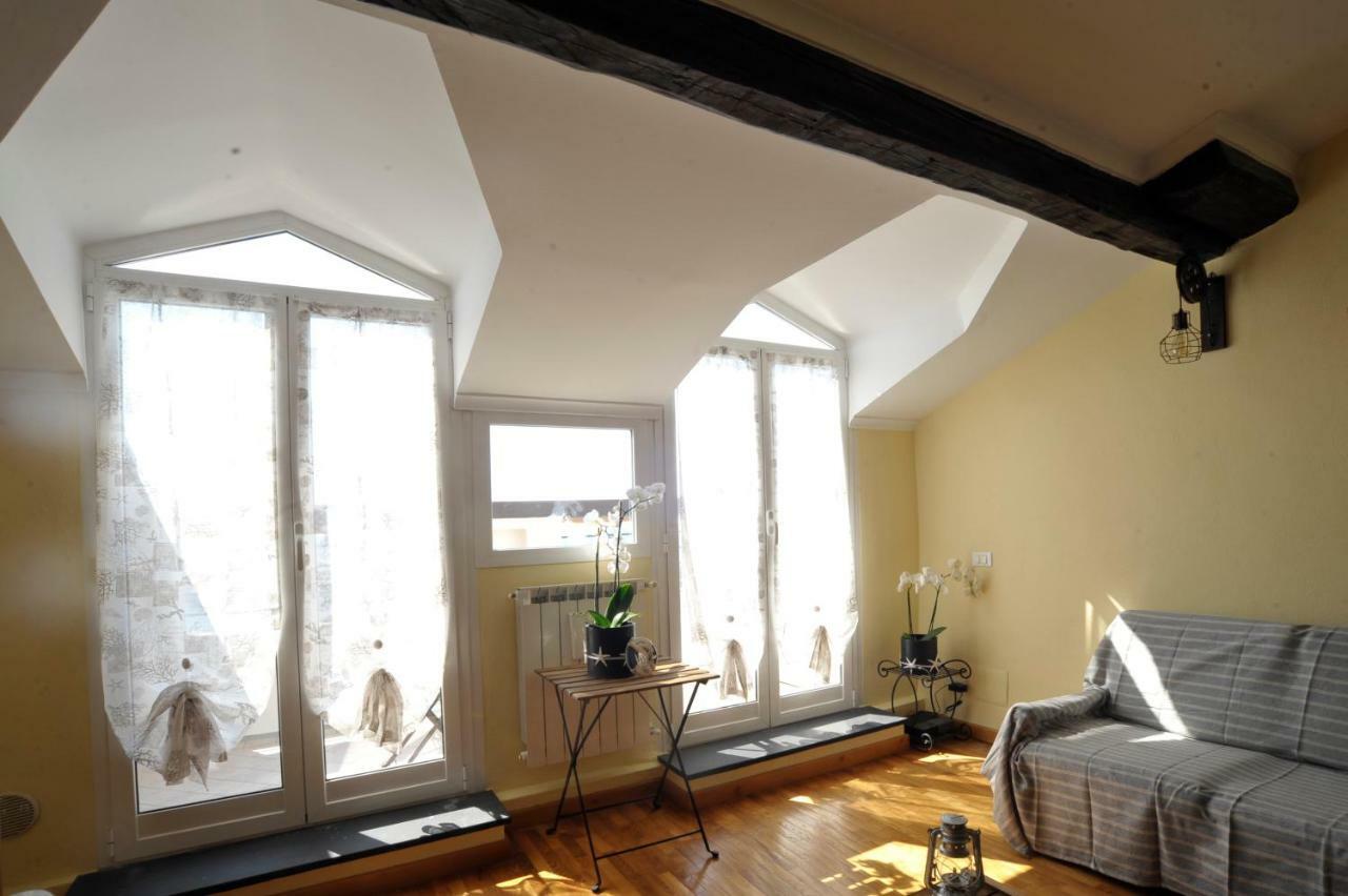 Appartamento Maison Du Port Vieux Sanremo Esterno foto